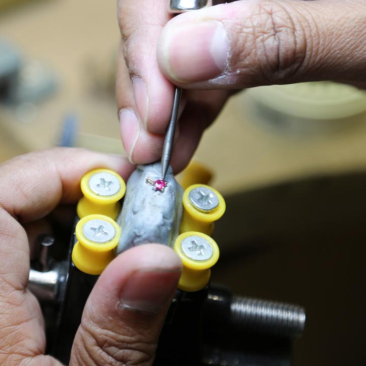 10 Karat Gold birthstone Necklace(60-8041-8052)