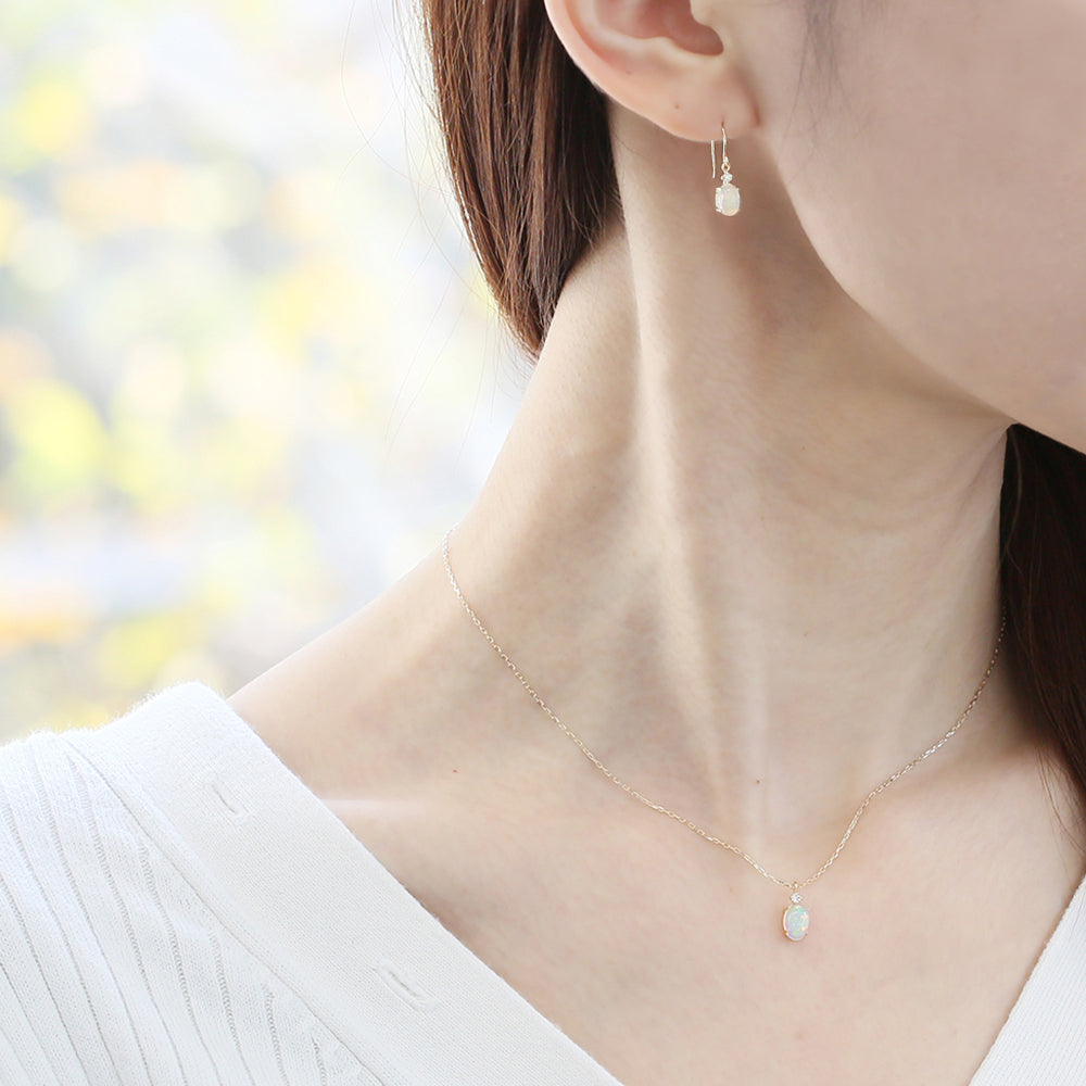 10 Karat Opal Earrings (95-1315)