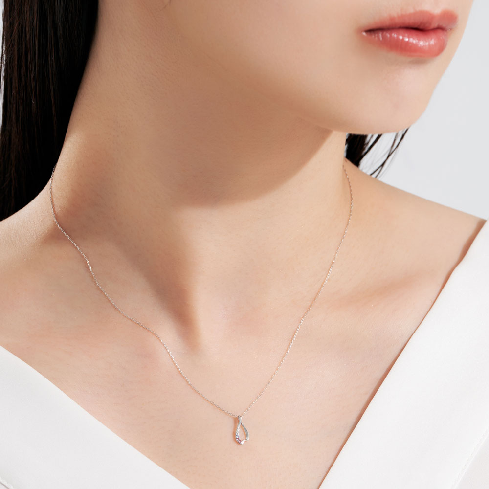 Pre-Order Item K10 White Gold Yozakura Necklace | 96-1506