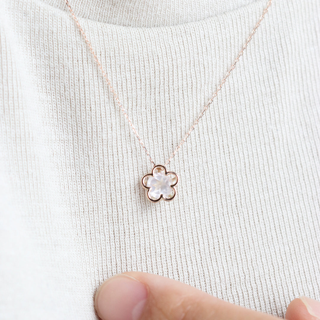 10 Karat Pink Gold Rose Quartz Sakura Necklace | 63-0857