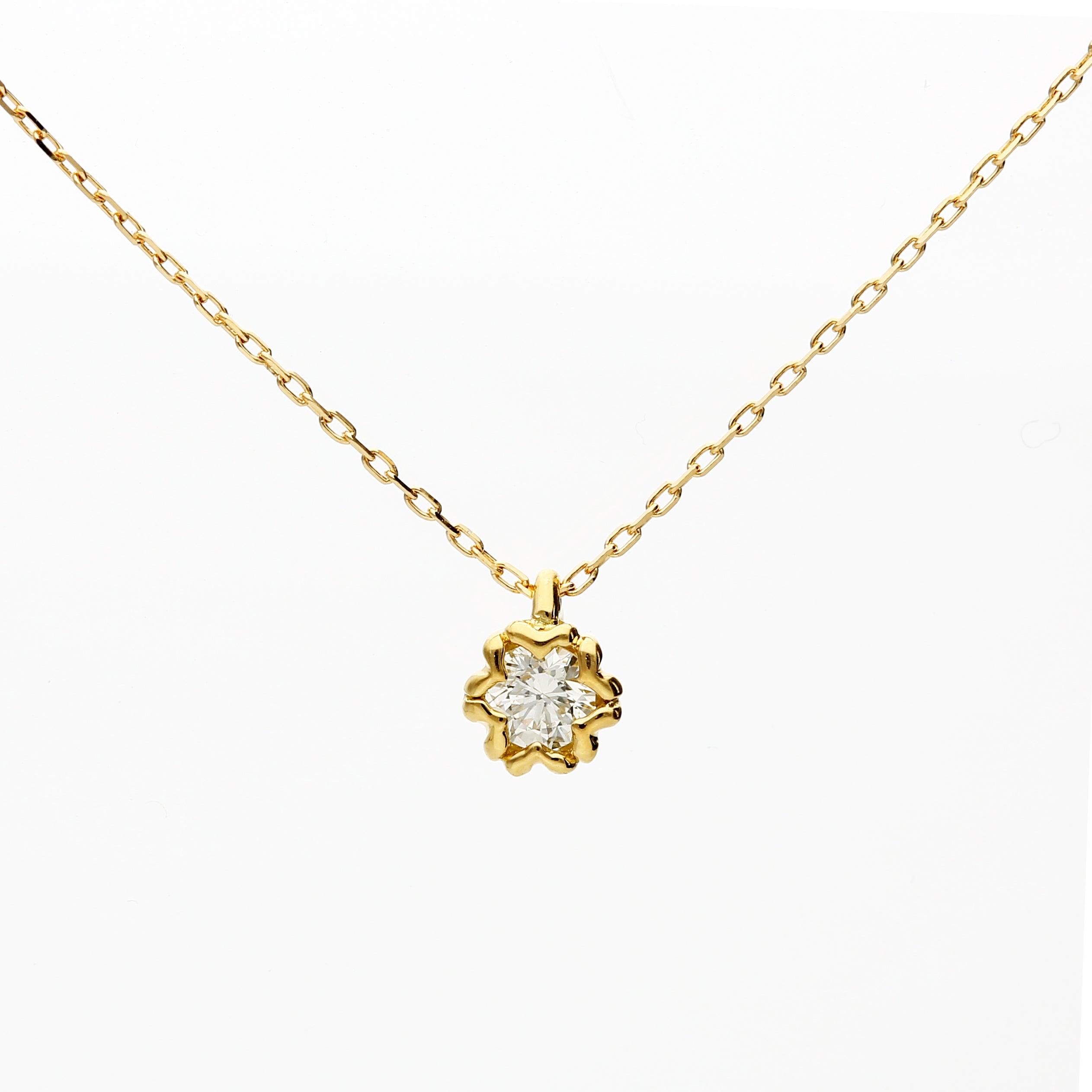 18 Karat Gold/Diamond Sakura Necklace (66-2605) – L&Co. JAPAN