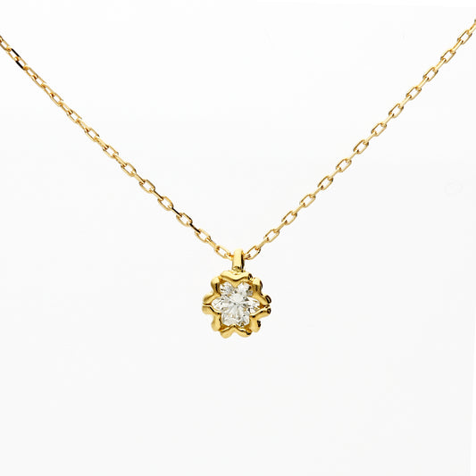 Sakura-Halskette aus 18 Karat Gold/Diamant (66-2605)