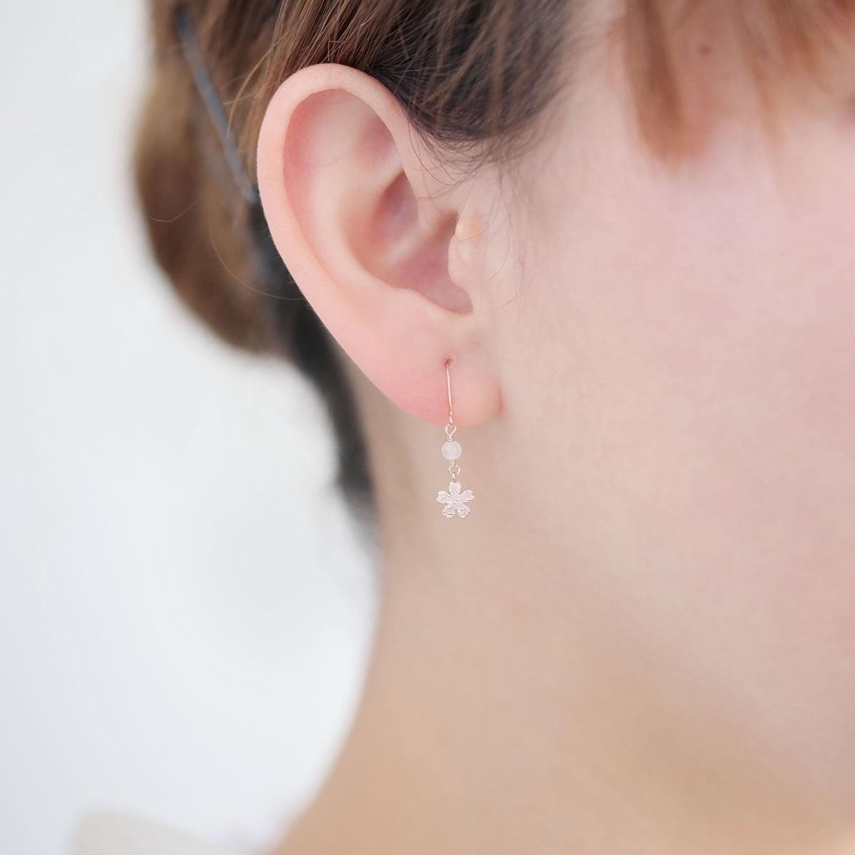 10 Karat Pink Gold Rose Quartz Sakura Earrings |43-1019